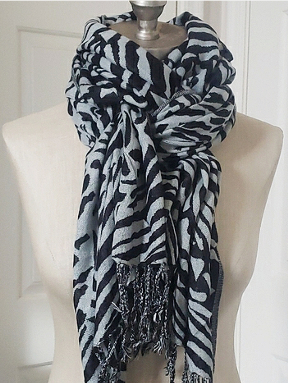 Reversible Black Gray Zebra Stripe Pashmina Scarf Wrap